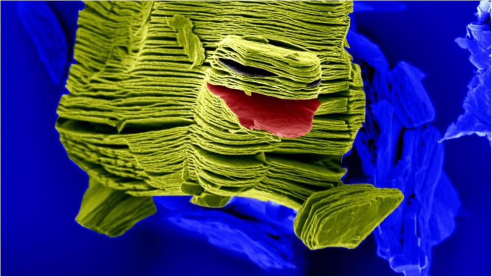 Створено матеріал, який заряджатиме телефон за секунду