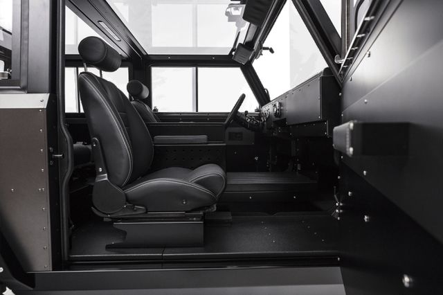 З’явився електричний позашляховик з "брутальним" виглядом - фото 185278