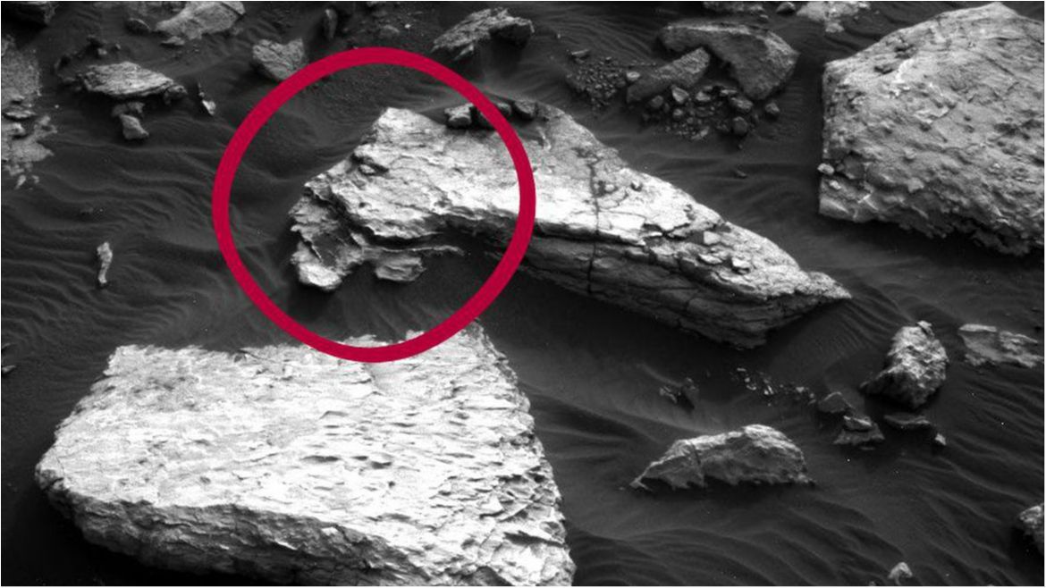 10 найзагадковіших фотографій з Марсу