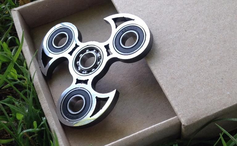 Пастор назвав спіннер "іграшкою сатани"