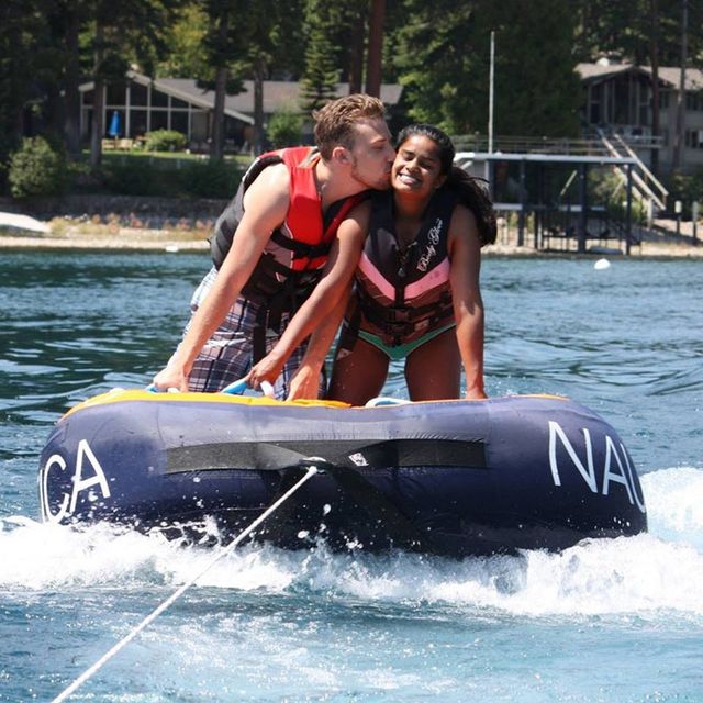 Через 20 років: хлопець одружився з коханою з дитячого садка - фото 178280