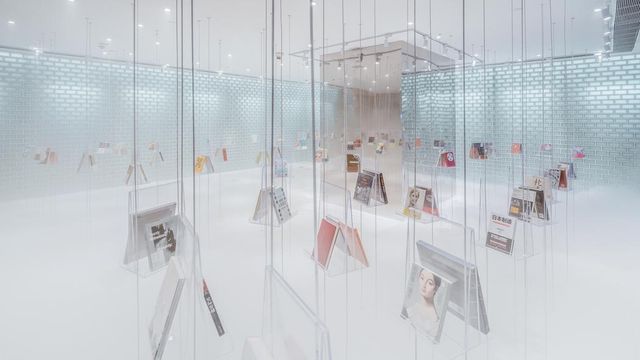 Книжковий магазин майбутнього у Китаї: вражаючі фото - фото 183319