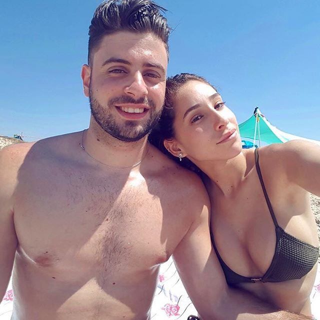 Спокуслива дівчина-воїн стала зіркою Instagram - фото 182237