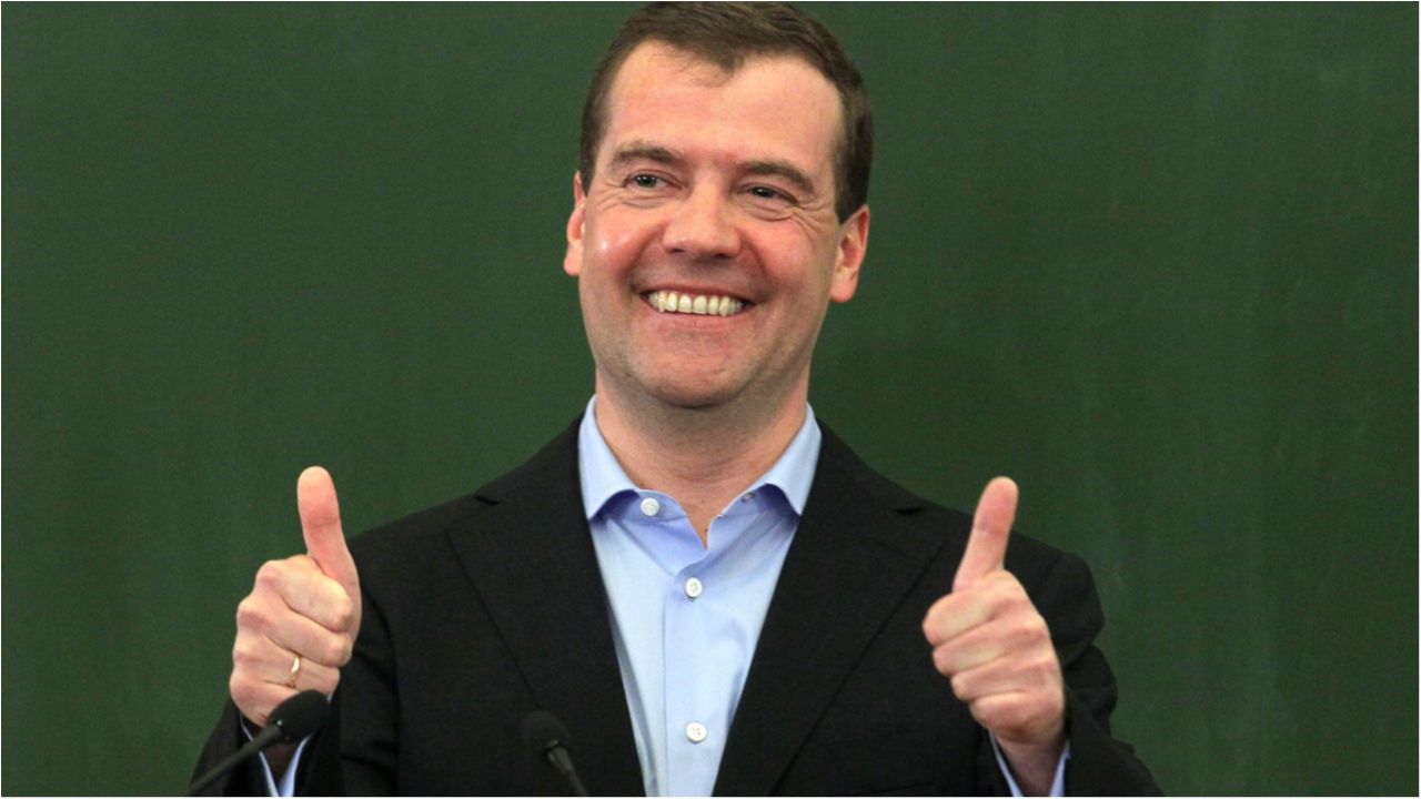 Дмитро Медведєв - фото 1