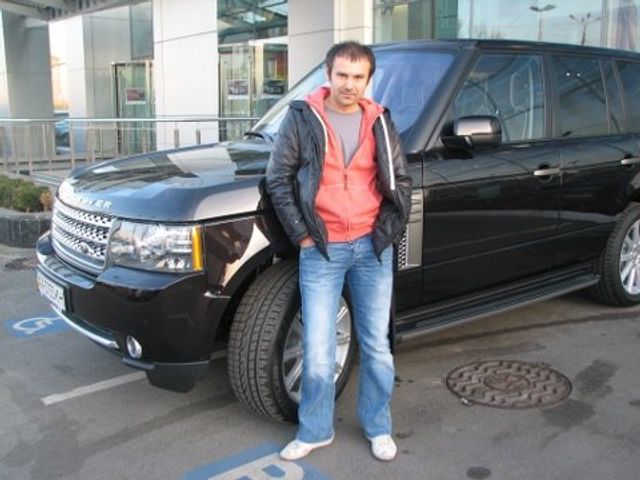 Авто українських зірок та головне про "Гру престолів": 15 липня у трьох фото - фото 181792