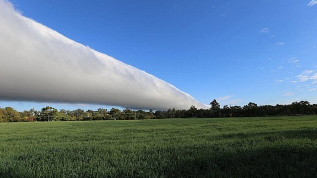 В Австралії у небі помітили аномальне явище: фотофакт - фото 1