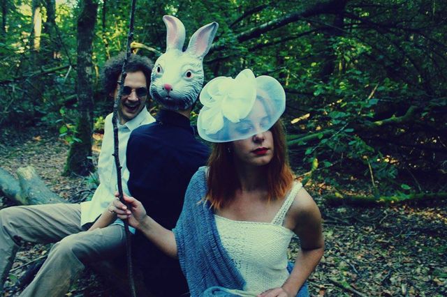 Британський дім моди використав у рекламі пісню українців - фото 183827