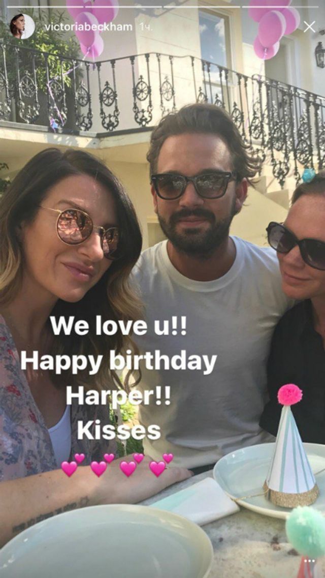 Яскраві фото з дня народження донечки Бекхема - фото 180039