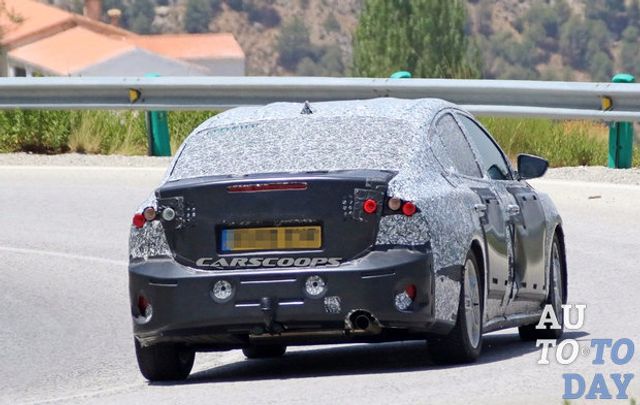 Як виглядає новий седан Ford Focus: потужні фото - фото 181034