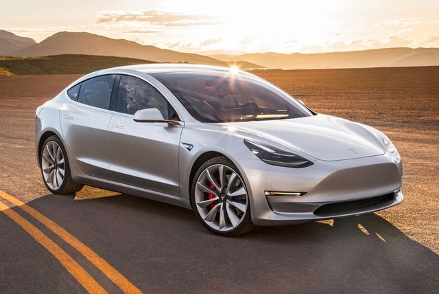 Розчарований клієнт розповів, чому він передумав купувати Tesla Model 3 - фото 181340