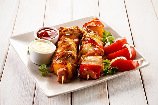 Названо головну причину жовтих зубів - фото 183759