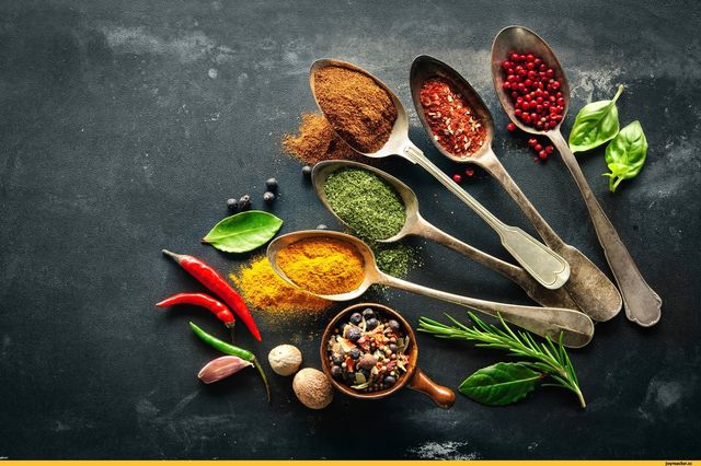 Авто українських зірок та головне про "Гру престолів": 15 липня у трьох фото - фото 181793