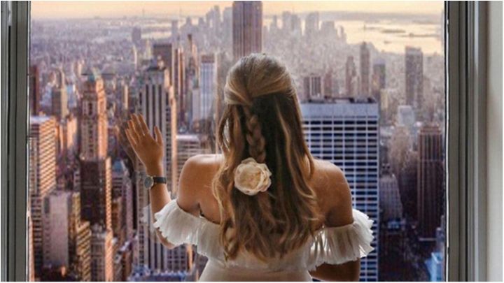 Популярна travel-блогерка обманювала своїх підписників