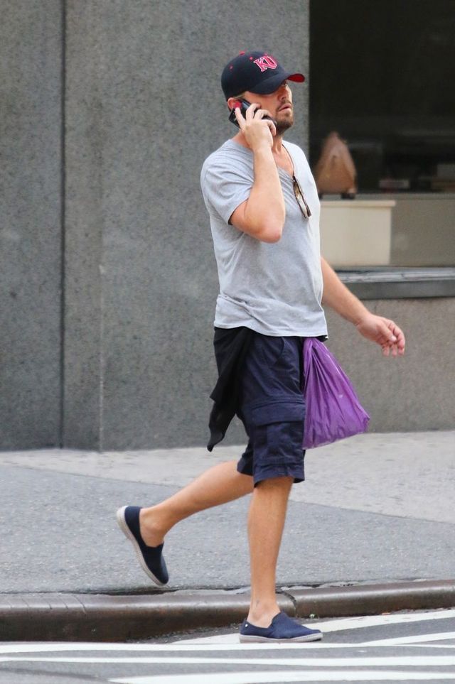 Усміхнений Ді Капріо зі сміттям на поясі розвеселив користувачів - фото 182537