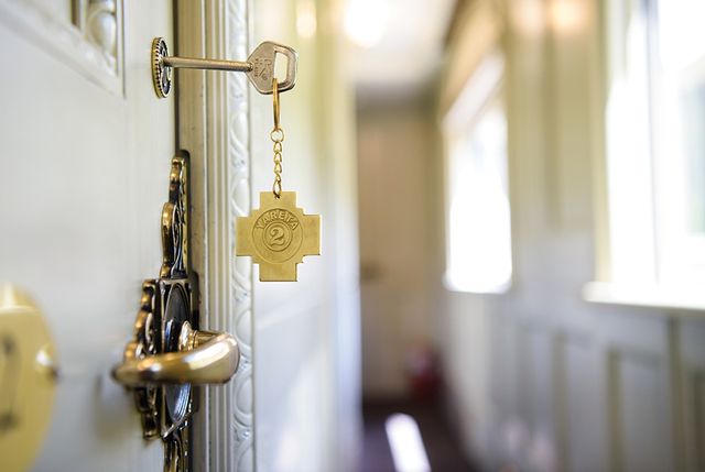 Як виглядає палац всередині потяга: ефектні фото - фото 182506