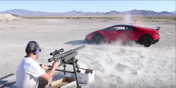 Шикарний трюк з кавуном, гарматою і Lamborghini