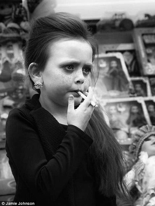 Фотограф показав життя циганських дітей в Ірландії - фото 184304