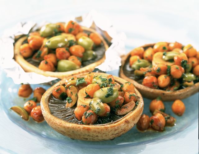 Ці продукти категорично не можна їсти дітям - фото 184260