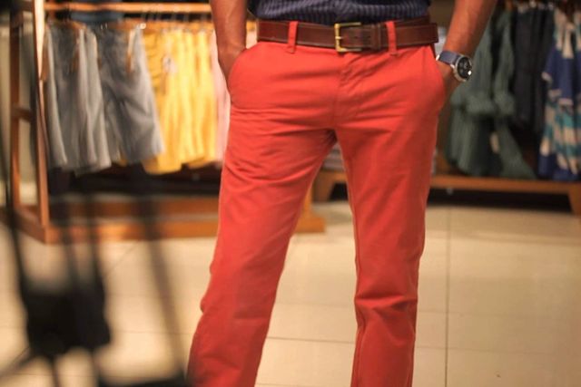 8 речей в чоловічому гардеробі, які страшенно дратують жінок - фото 184060