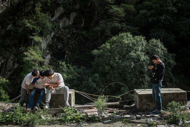 Як виглядає життя на величезних біткойн-фермах в Китаї: фоторепортаж - фото 182897