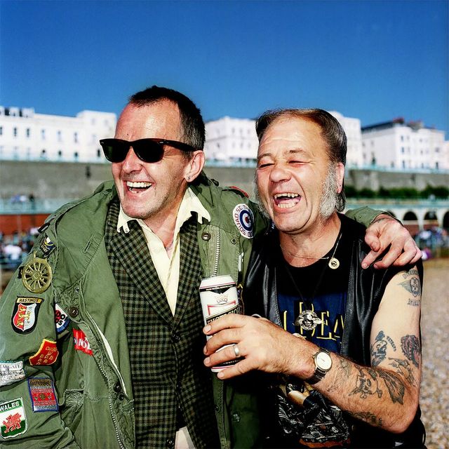 Ці пенсіонери ламають стереотипи: ефектні фото - фото 183937