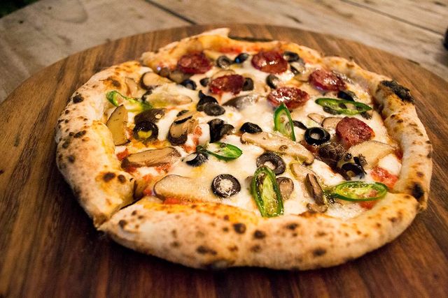 Енциклопедія їжі. ТОП-8 найсмачніших піц у світі - фото 184245