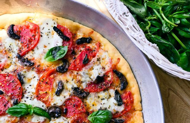 Енциклопедія їжі. ТОП-8 найсмачніших піц у світі - фото 184242