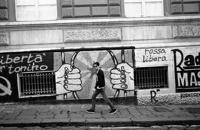 Неаполь, який не бачать туристи: вражаючі фото - фото 180904