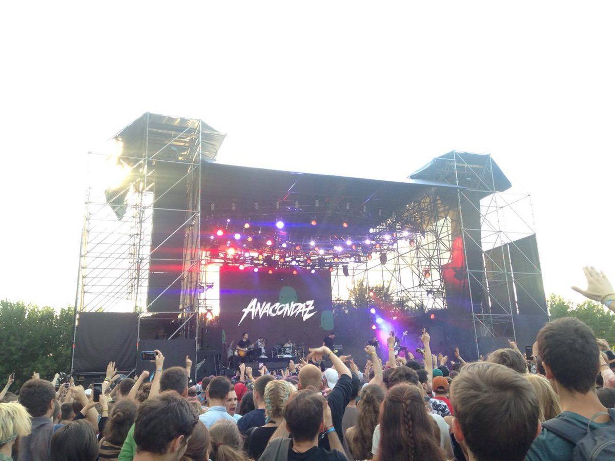 Російський гурт, який виступав в Криму, приїхав на фестиваль у Києві - фото 1