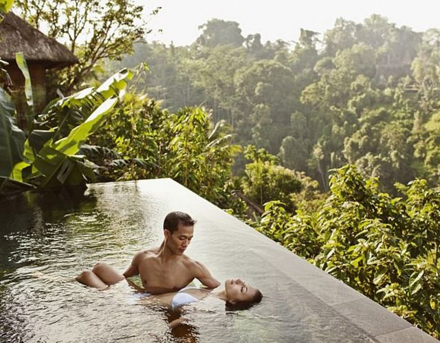 Хлопець зі служби ескорту розповів, чого найчастіше хочуть жінки - фото 182402