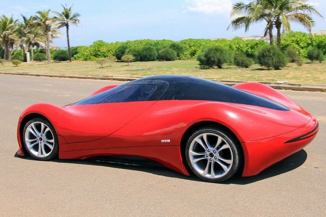 Китаєць самотужки створив суперкар: вражаючі фото - фото 183186