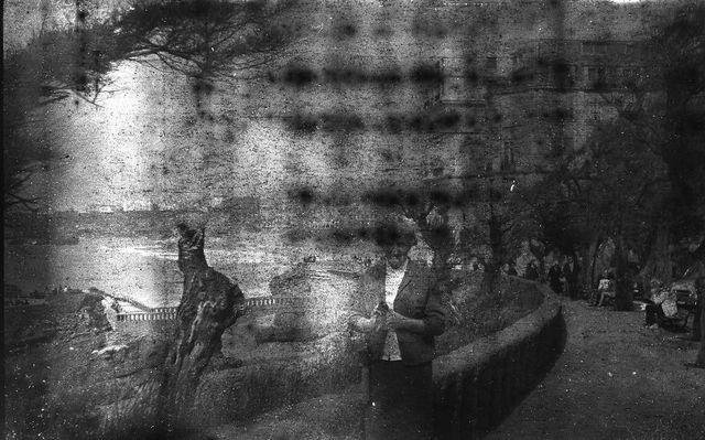 У камері 1929 року знайшли моторошні знімки - фото 186458