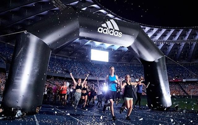 Відбувся нічний забіг Аdidas Runners Night Run: з'явились фото - фото 191163