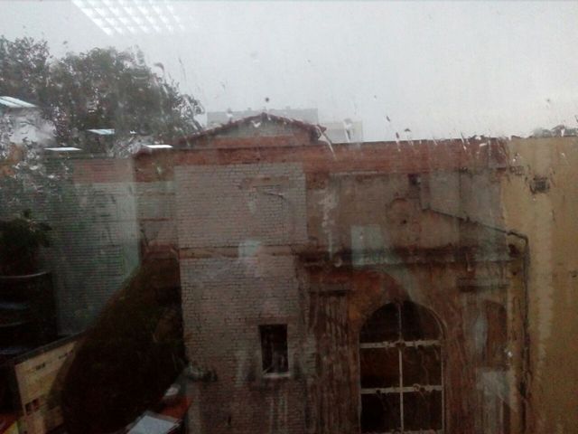 На Дніпро обрушилася буря з градом: з'явилися фото - фото 190688