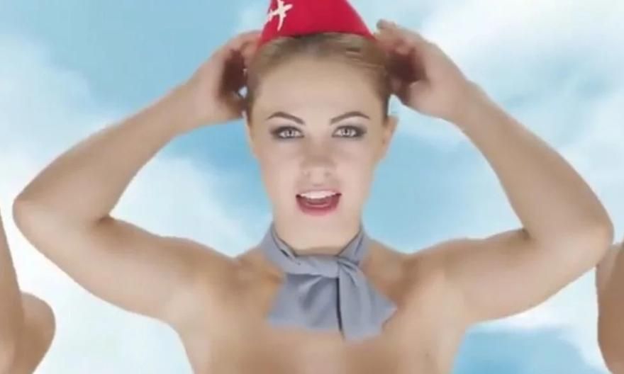 ПІкантний рекламний ролик, який викликав обурення в інтернеті