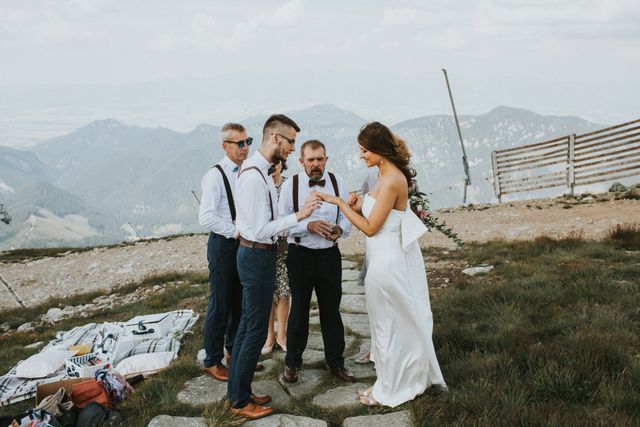 Пара вирішила не запрошувати фотографа: ось, що з цього вийшло - фото 189950