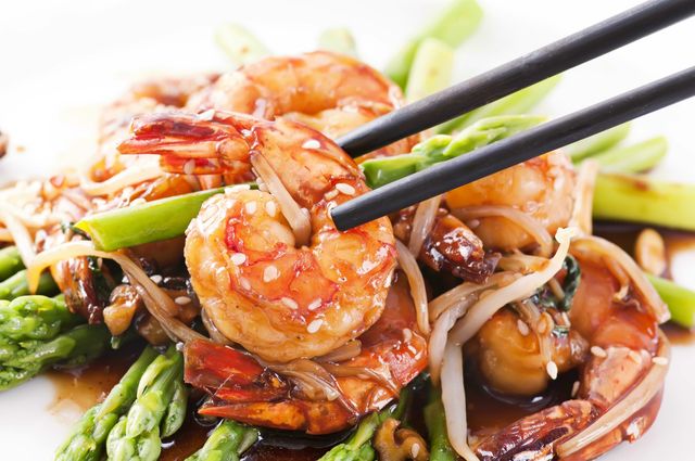 До чого може призвести захоплення азіатською кухнею - фото 187119