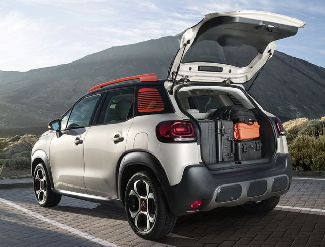 Citroën здивував новим яскравим кросовером - фото 190009