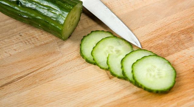 Чим лікувати сонячні опіки в домашніх умовах - фото 186537