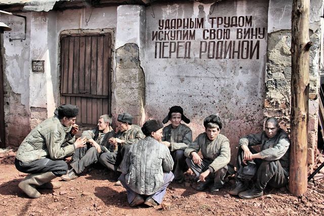 Боротьба, яка триває досі: фільм "Червоний" варто подивитися кожному українцю - фото 191109