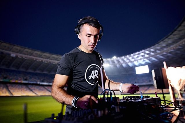 Відбувся нічний забіг Аdidas Runners Night Run: з'явились фото - фото 191165