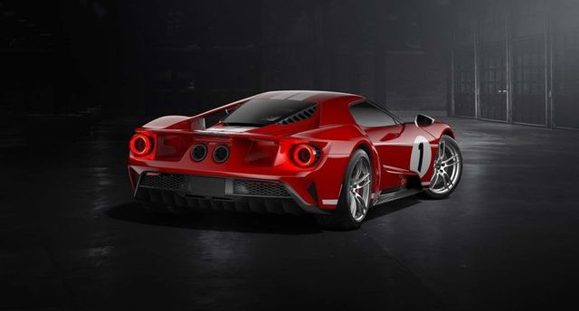 Ford показав особливу версію суперкара GT - фото 188742