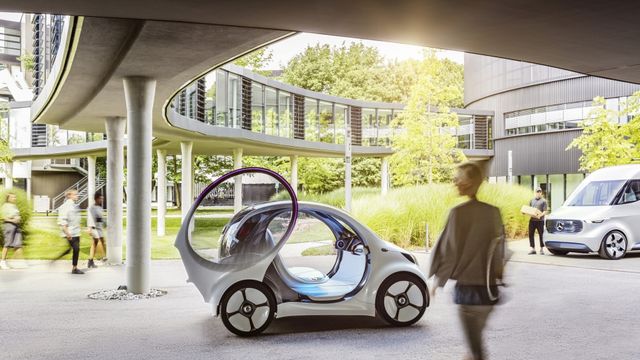 Smart показав неймовірне авто без керма та педалей - фото 192514