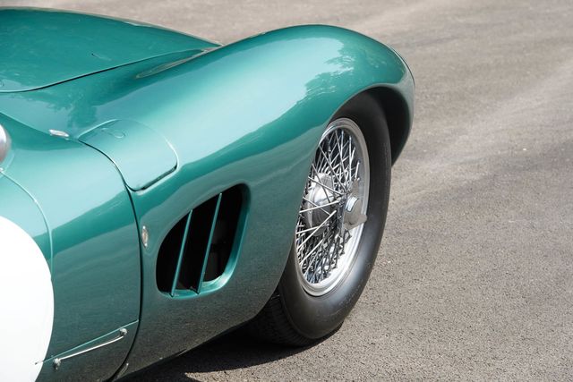 Aston Martin DBR1 - фото 190330