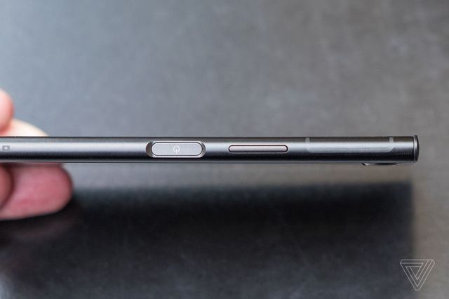 Новий Sony Xperia XZ1 отримав 3D-сканер - фото 192727