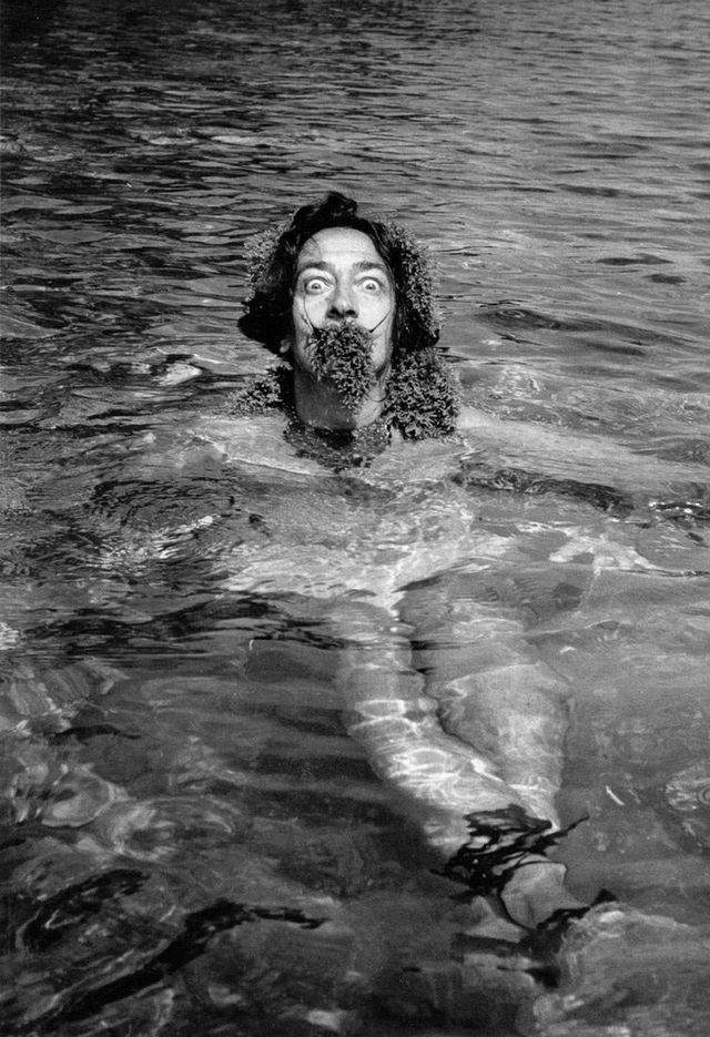 День з Сальвадором Далі: шалені фотографії видатного митця - фото 190387