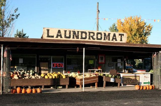 Як працюють знамениті пральні в США - фото 188475