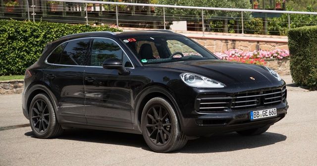 Оновлений Porsche Cayenne: ефектні фото - фото 189769