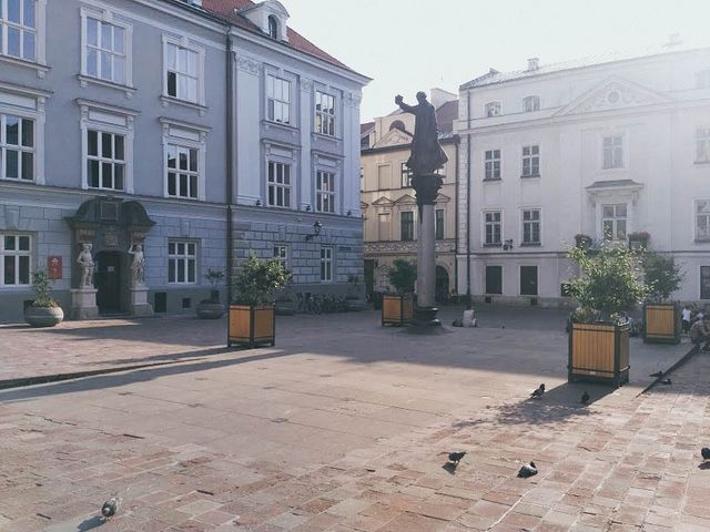 Нетуристична мандрівка Краковом: місця, де має побувати кожен - фото 190555