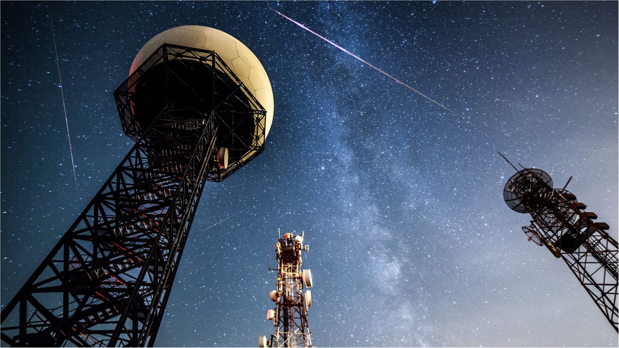 Найменші частинки просто згорають в атмосфері - фото 1